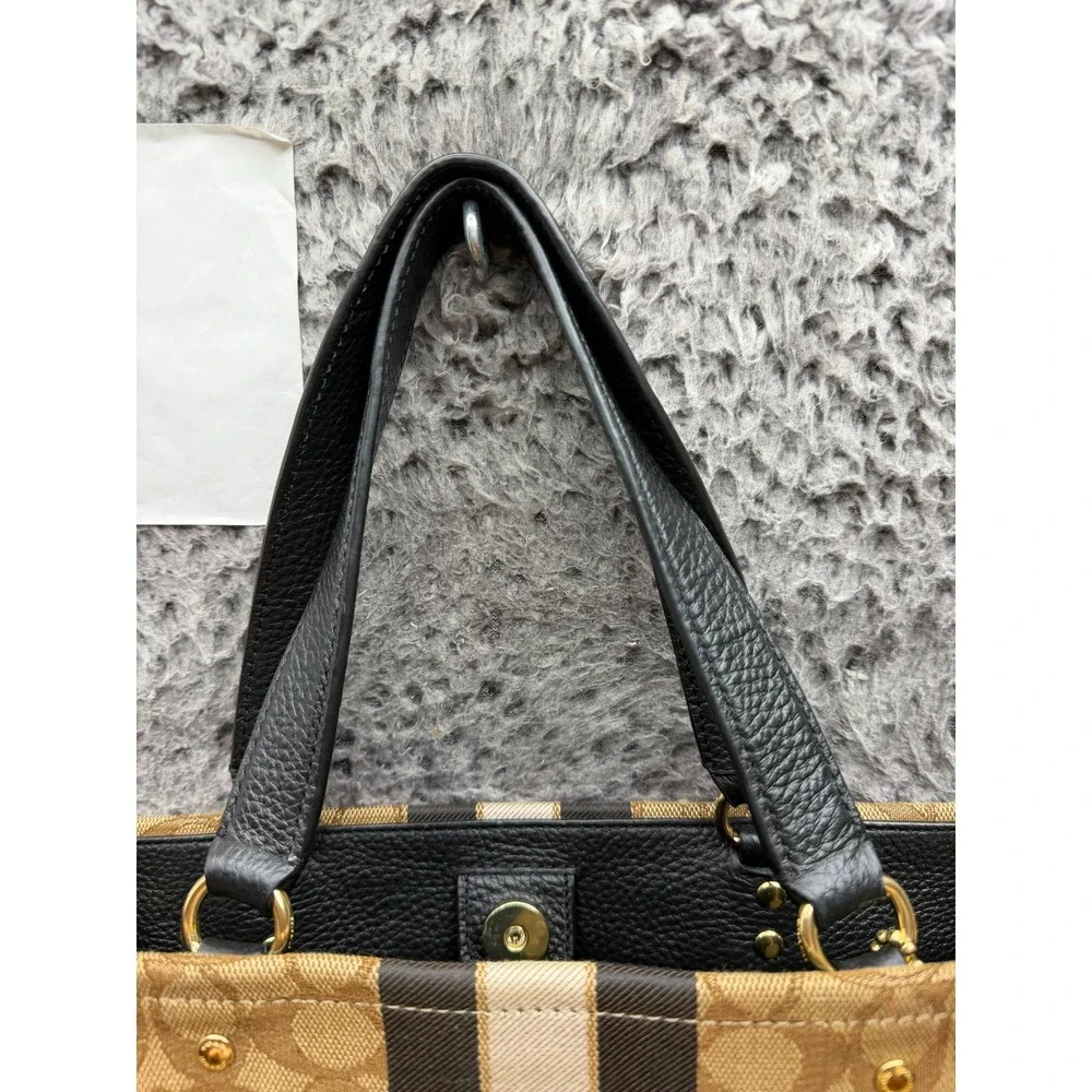Coach pre owned